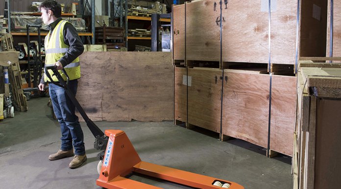 Какие бывают колеса для гидравлических тележек