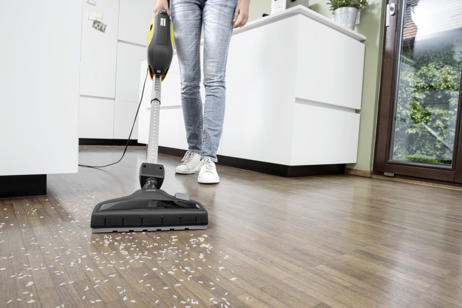 Лучшие моющие пылесосы для дома. Karcher VC 5. Пылесос Керхер для ламината. Кёрхер пылесос для ламината. Пылесос Bosch Premium parquet.