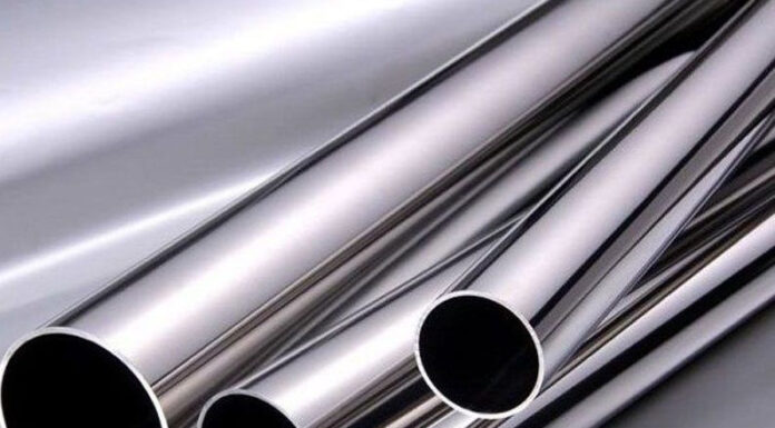 Заказ от магазина СОРТМЕТ разных видов труб из нержавеющей стали, а также стальных бесшовных труб по доступным ценам