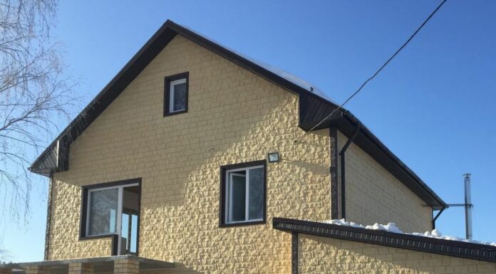 Обзор фасадных материалов для дома