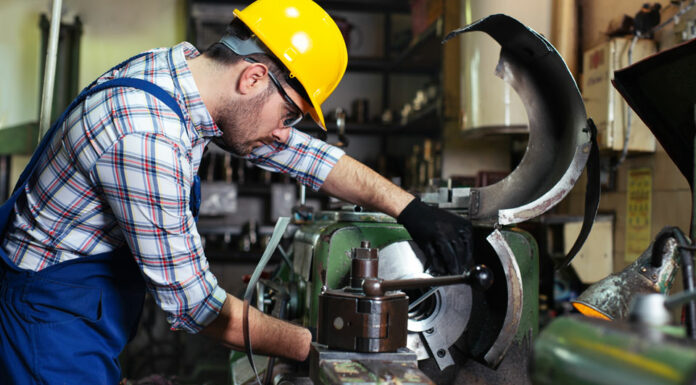 Критерий выбора токарного инструмента