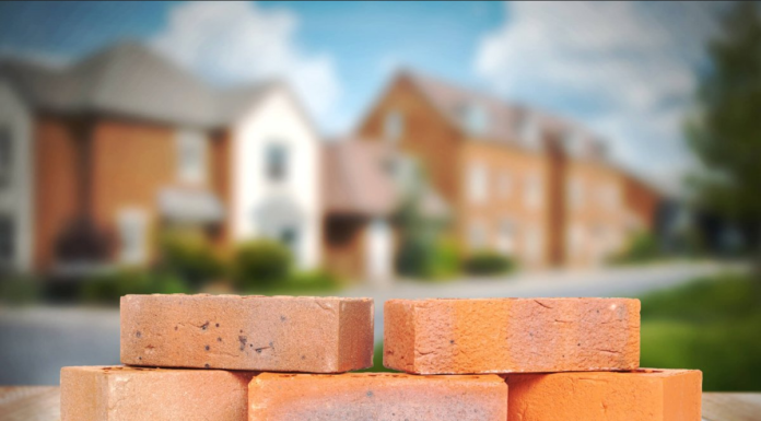 Особенности строительного кирпича