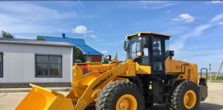 Современные фронтальные погрузчики — возможности и необходимое оборудование