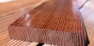 Каковы отличительные особенности термодревесины?