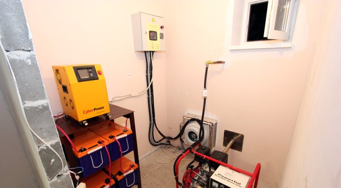 Какие приборы применяют для бесперебойной подачи электроэнергии