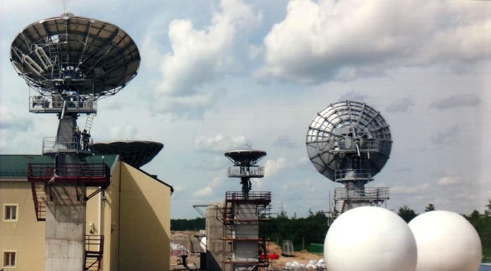 Радиопрозрачные укрытия из стеклопластика: для чего они используются