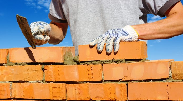 Какие кирпичи пользуются спросом в Екатеринбурге