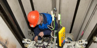 Чем выгодна покупка запчастей для лифтов: какие комплектующие изнашиваются быстрее других