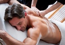 Какой массаж доступен в Санкт-Петербурге от частных мастеров: варианты оздоровительной процедуры