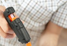 Какие ремонтные и строительные клеи покупают жители Читы: советы