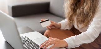 Получение займа на банковскую карту, используя только паспорт: пошаговое руководство