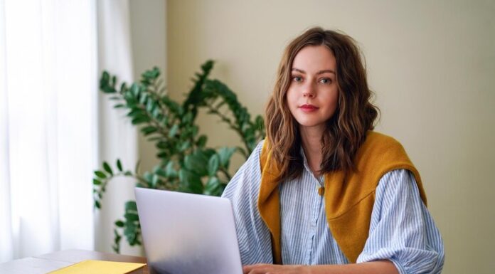 Получение профессионального онлайн-образования по специальности психолог-диетолог: виды, плюсы