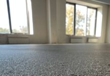 Черновая стяжка пола: этапы и рекомендации