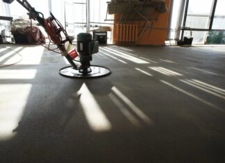 Механизированная стяжка пола от и до