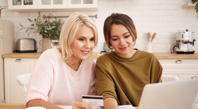 Займ по паспорту на длительный срок: особенности, плюсы и риски