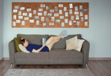 Комфорт и здоровье: почему стоит выбрать анатомический диван для сна