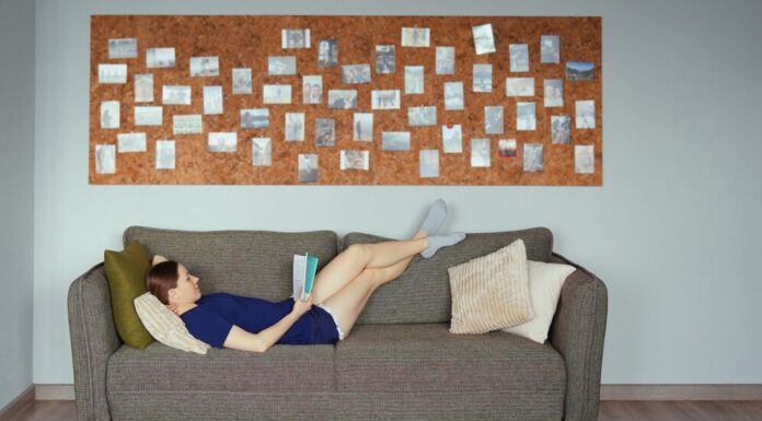 Комфорт и здоровье: почему стоит выбрать анатомический диван для сна