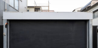 Как выбрать промышленные ворота: ключевые параметры и рекомендации