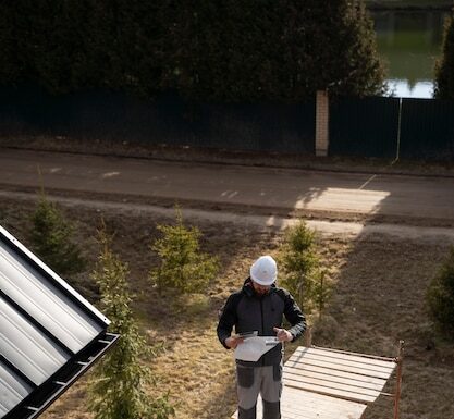 Подшивка софитов для кровли: монтаж, выбор и обслуживание