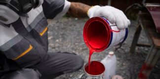 Жидкая резина для кровли: как выбрать и правильно нанести