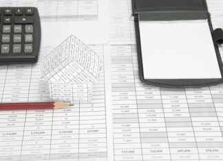 Как рассчитать площадь скатной кровли: общий метод