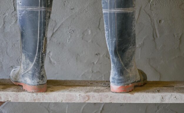 Правильное примыкание кровли к стене: герметизация стыка