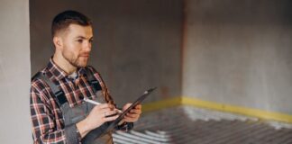 Утепление кровли ППУ: цена за м² с работой и монтажом